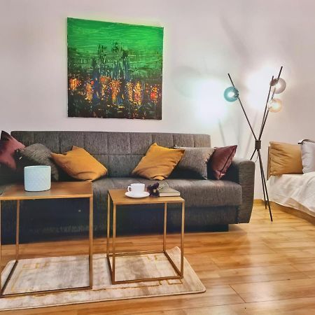 Lovely Ultracentral Apartment With Parking Cluj-Napoca Exterior foto