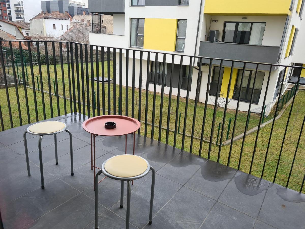 Lovely Ultracentral Apartment With Parking Cluj-Napoca Exterior foto